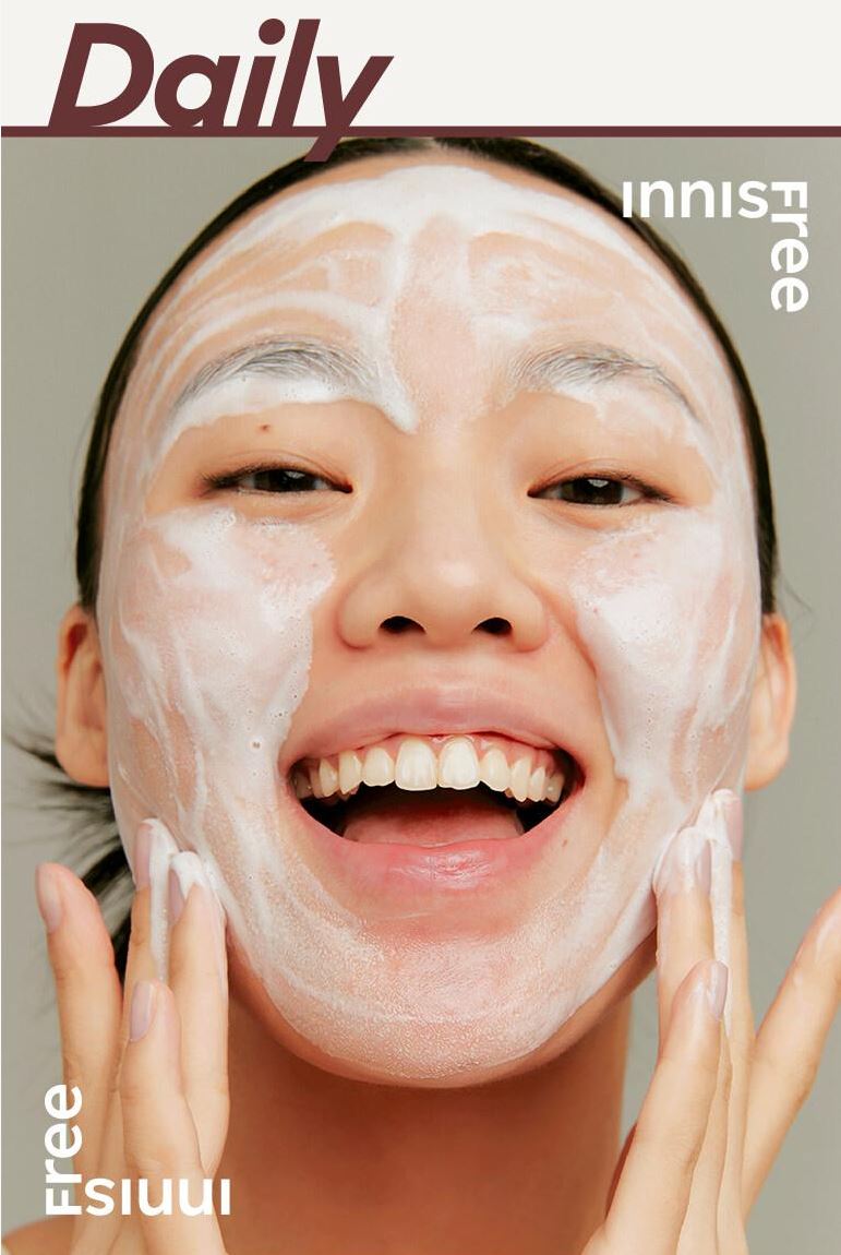 Innisfree Volcanic BHA Pore Cleansing Foam